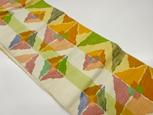 手織り紬縞に抽象菱模様織出し名古屋帯